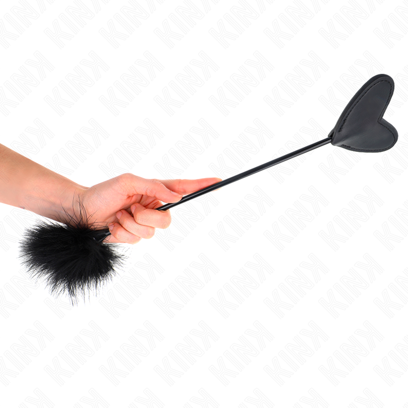 KINK PENAS DE CaCEGAS COM Pa DE CORAaaO 31 CM
