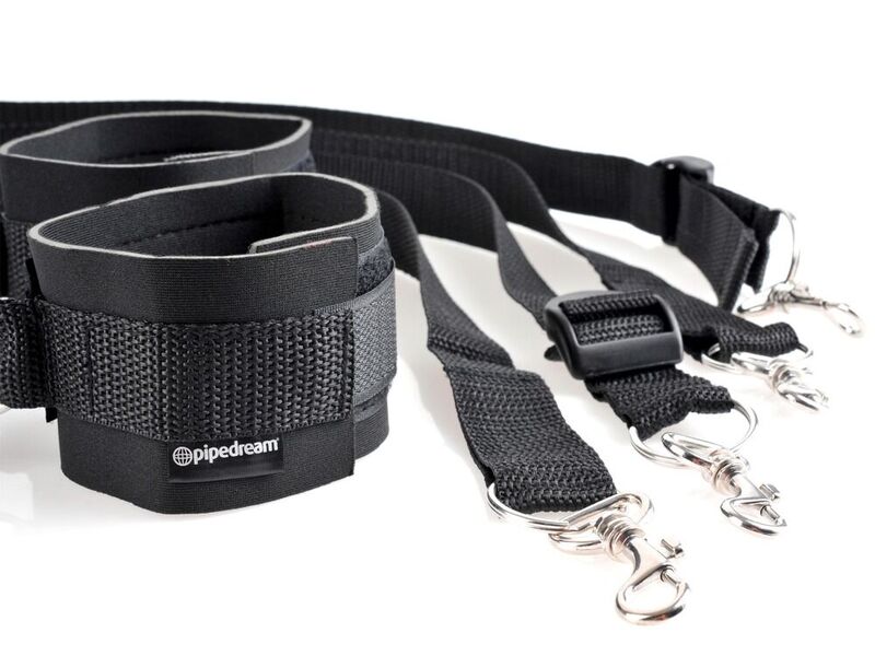 CONJUNTO DE PUNHO E TETHER FETISH FANTASY