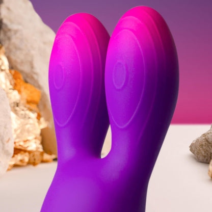 ROCKS OFF VIBRADOR FLEXiVEL GLO GIRL BUNNY ROXO