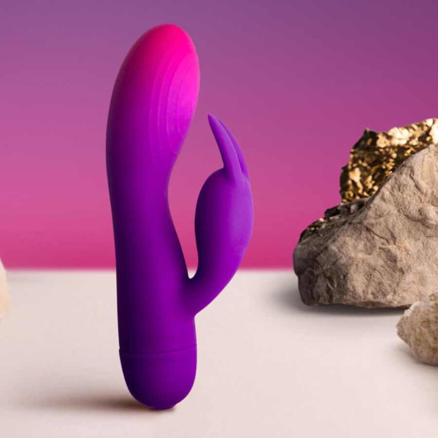 ROCKS OFF VIBRADOR GLO GIRL PURPLE RABBIT