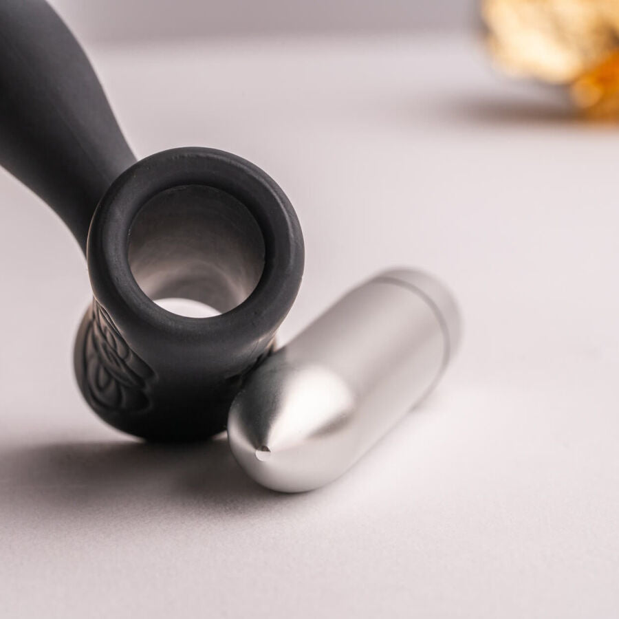 ROCKS OFF PETITE SENSATIONS TEAZER PLUG ANAL VIBRADOR PRETO